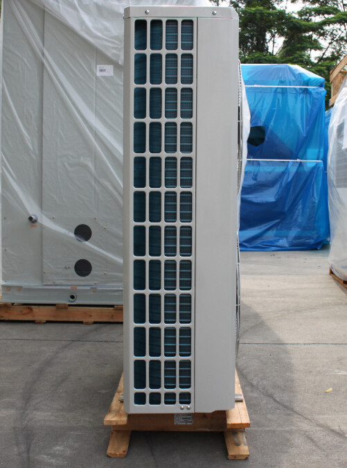 Коммерчески воздух 29.5kw охладил модульный тепловой насос охладителя вне блока